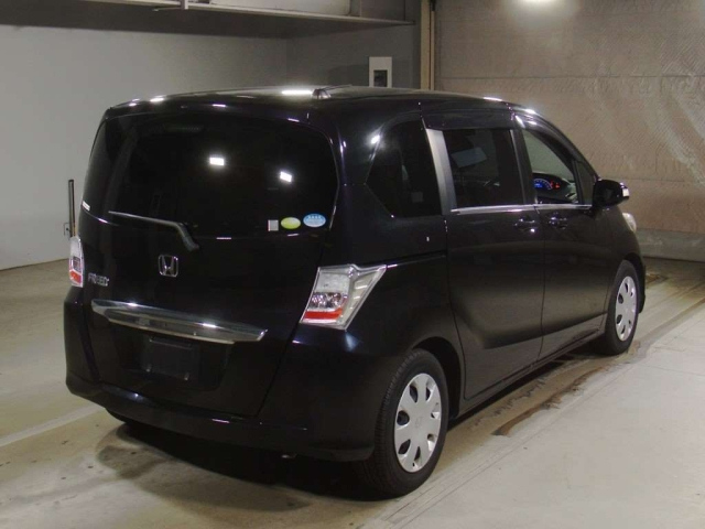 HONDA FREED 2012