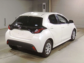 TOYOTA YARIS 2021