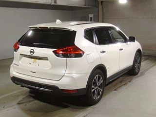 NISSAN X-TRAIL 2017
