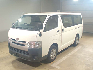 TOYOTA HIACE VAN 2019