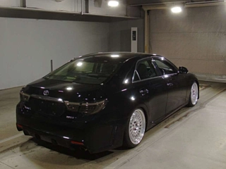 TOYOTA MARK X 2011