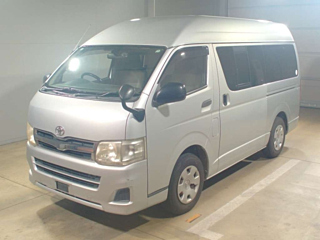 TOYOTA HIACE VAN 2011