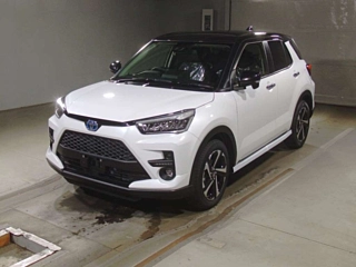 TOYOTA RAIZE 2025