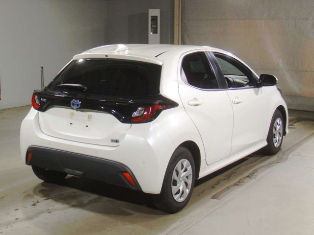 TOYOTA YARIS 2021