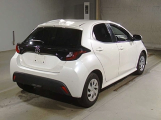 TOYOTA YARIS 2021
