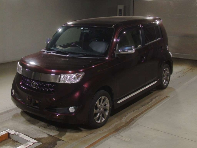 TOYOTA BB 2015
