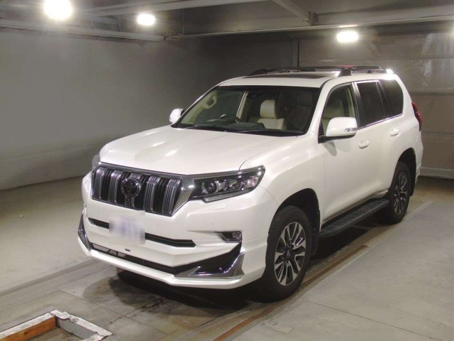 TOYOTA LAND CRUISER PRADO 2022
