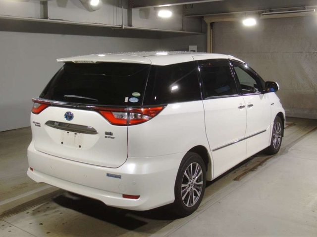 TOYOTA ESTIMA HYBRID 2016