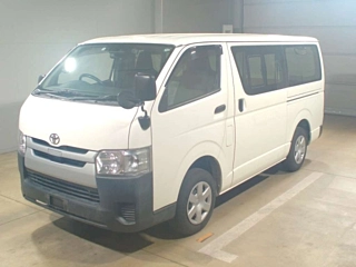 TOYOTA HIACE VAN 2019