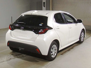 TOYOTA YARIS 2021