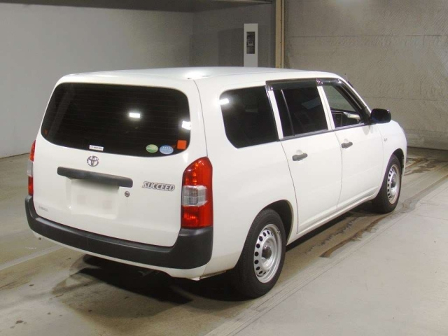 TOYOTA SUCCEED 2019