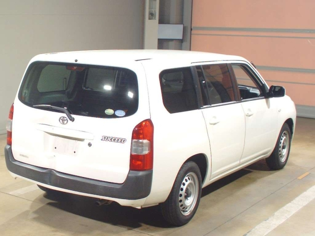 TOYOTA SUCCEED 2019