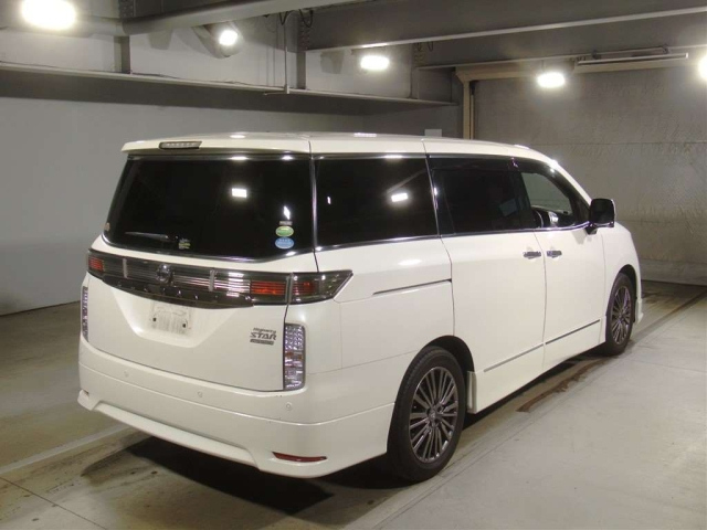NISSAN ELGRAND 2019