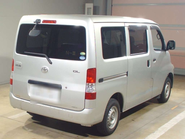 TOYOTA LITE ACE VAN 2016