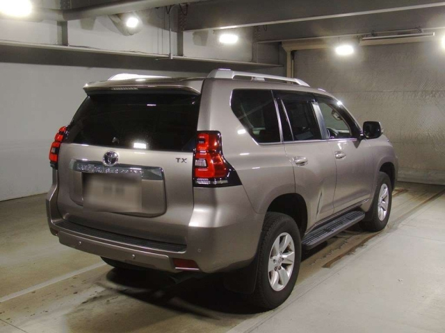 TOYOTA LAND CRUISER PRADO 2022