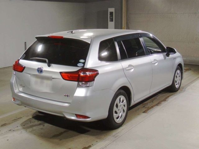 TOYOTA COROLLA FIELDER 2018