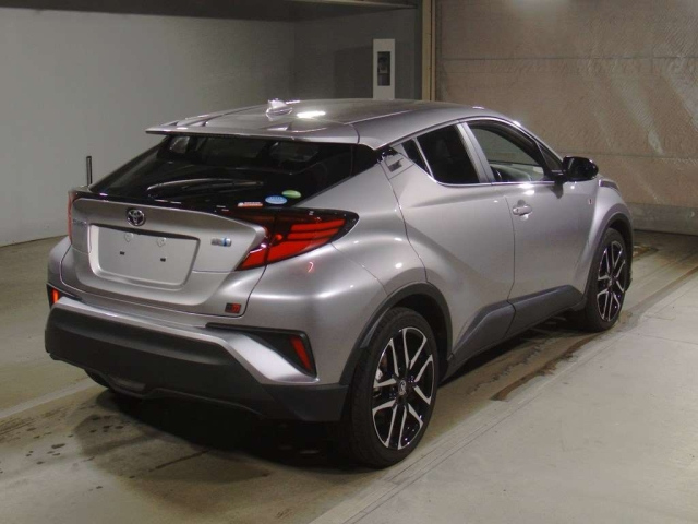 TOYOTA C-HR 2020