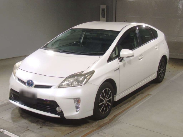 TOYOTA PRIUS 2012