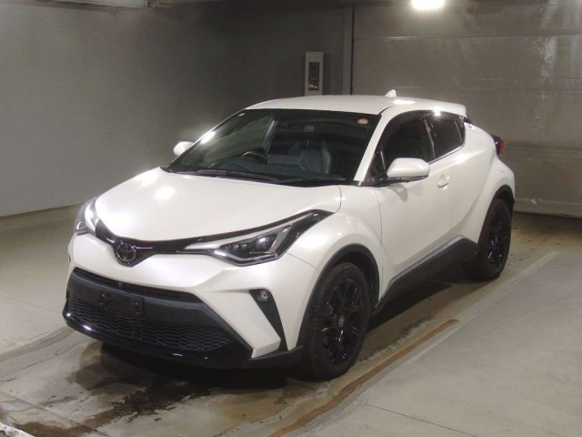 TOYOTA C-HR 2021