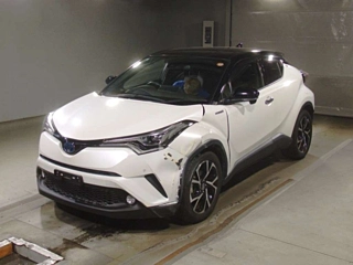 TOYOTA C-HR 2018