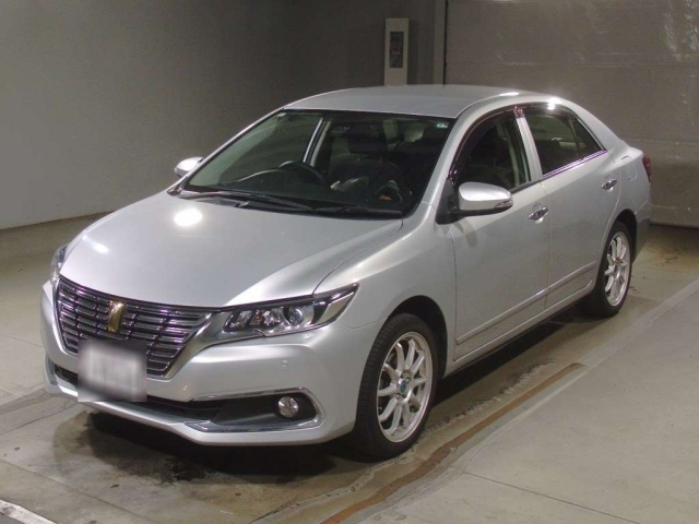 TOYOTA PREMIO 2017