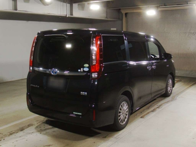 TOYOTA ESQUIRE 2015