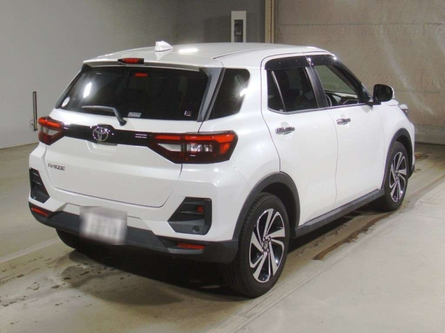 TOYOTA RAIZE 2023