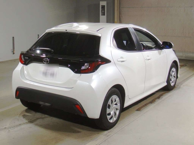TOYOTA YARIS 2024