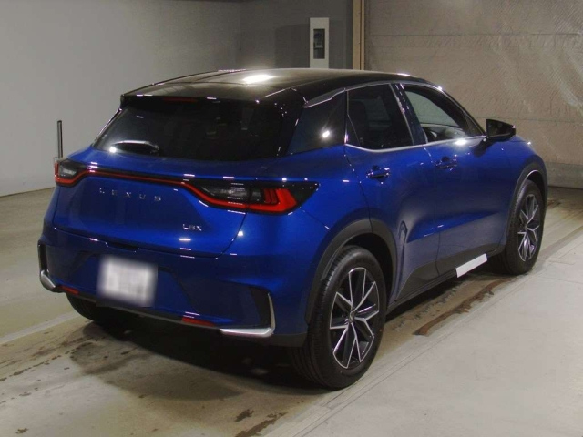 LEXUS LBX 2025