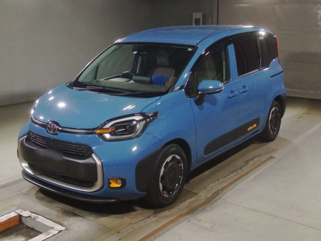 TOYOTA SIENTA 2022