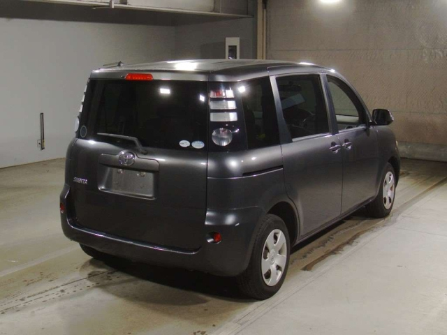 TOYOTA SIENTA 2008