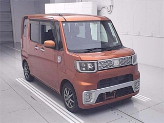 DAIHATSU WAKE