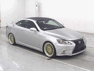 LEXUS IS