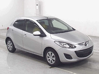 MAZDA DEMIO