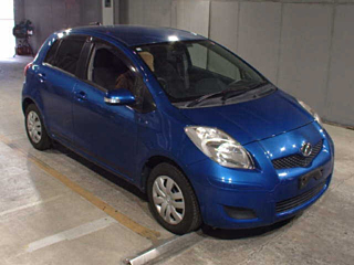 TOYOTA VITZ