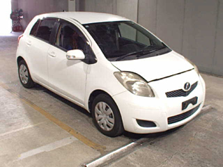 TOYOTA VITZ