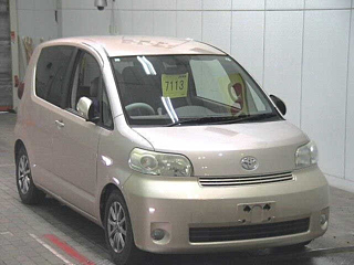 TOYOTA PORTE