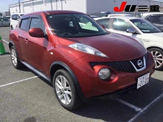 NISSAN JUKE