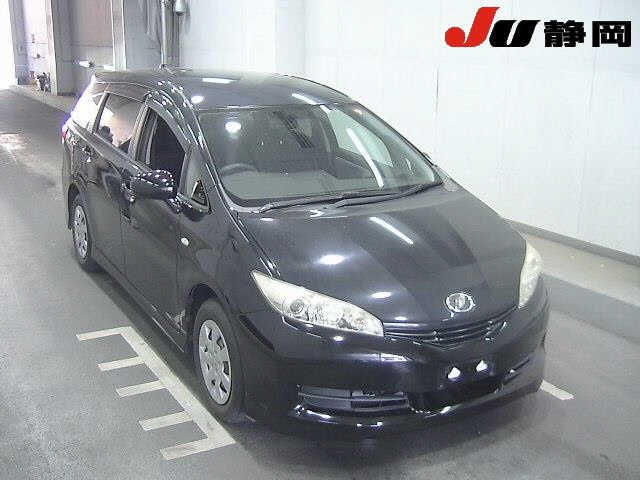 TOYOTA WISH 2009