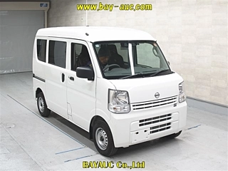 NISSAN CLIPPER VAN