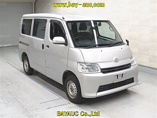TOYOTA TOWN ACE VAN