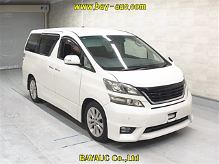 TOYOTA VELLFIRE