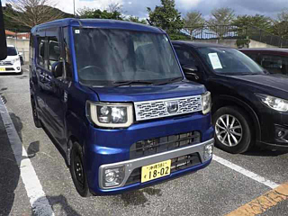 DAIHATSU WAKE
