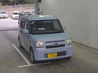 DAIHATSU MOVE CONTE