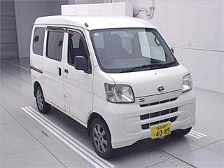 TOYOTA PIXIS VAN