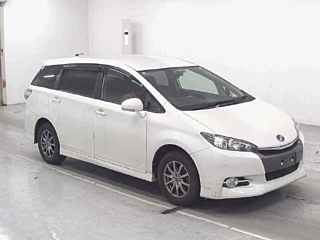 TOYOTA WISH