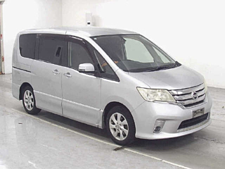 NISSAN SERENA
