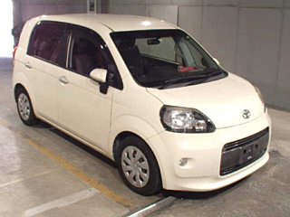 TOYOTA PORTE