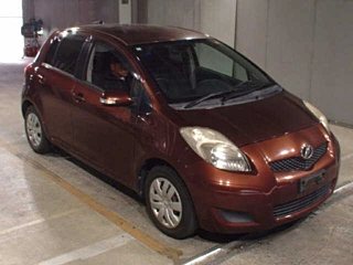 TOYOTA VITZ