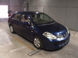 NISSAN TIIDA LATIO